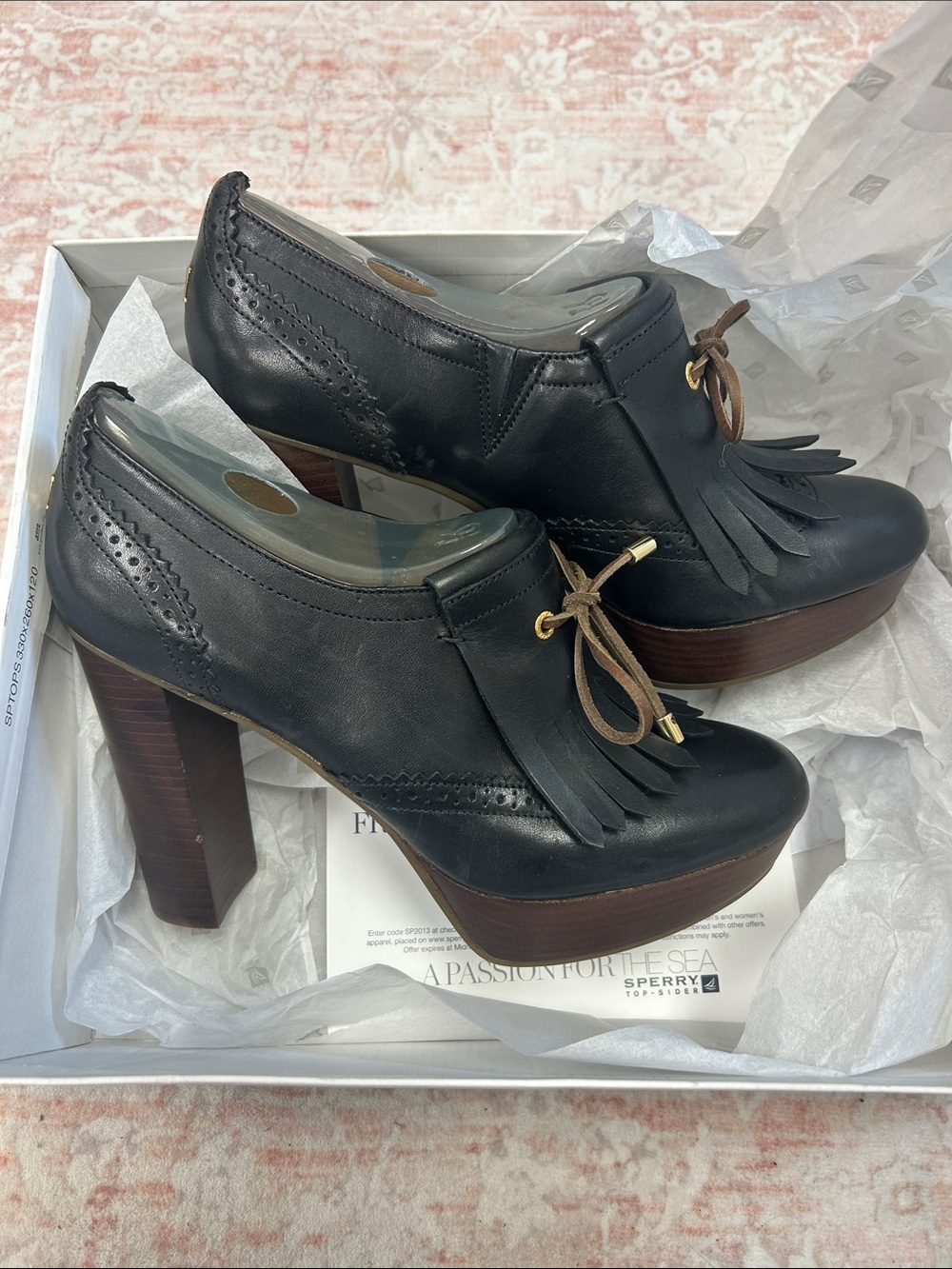 NIB Sperry Black Leather Kiltie Tassel Platform Heeled Loafers